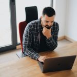 Как обучиться работать с нейросетью для создания презентаций