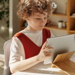 Нейросеть Для Создания Презентаций UX-дизайнерам
