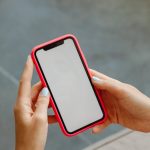 Использование нейросетей для создания обучающих материалов на основе отзывов пользователей