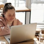 Применение нейросетей в создании эффективных презентаций